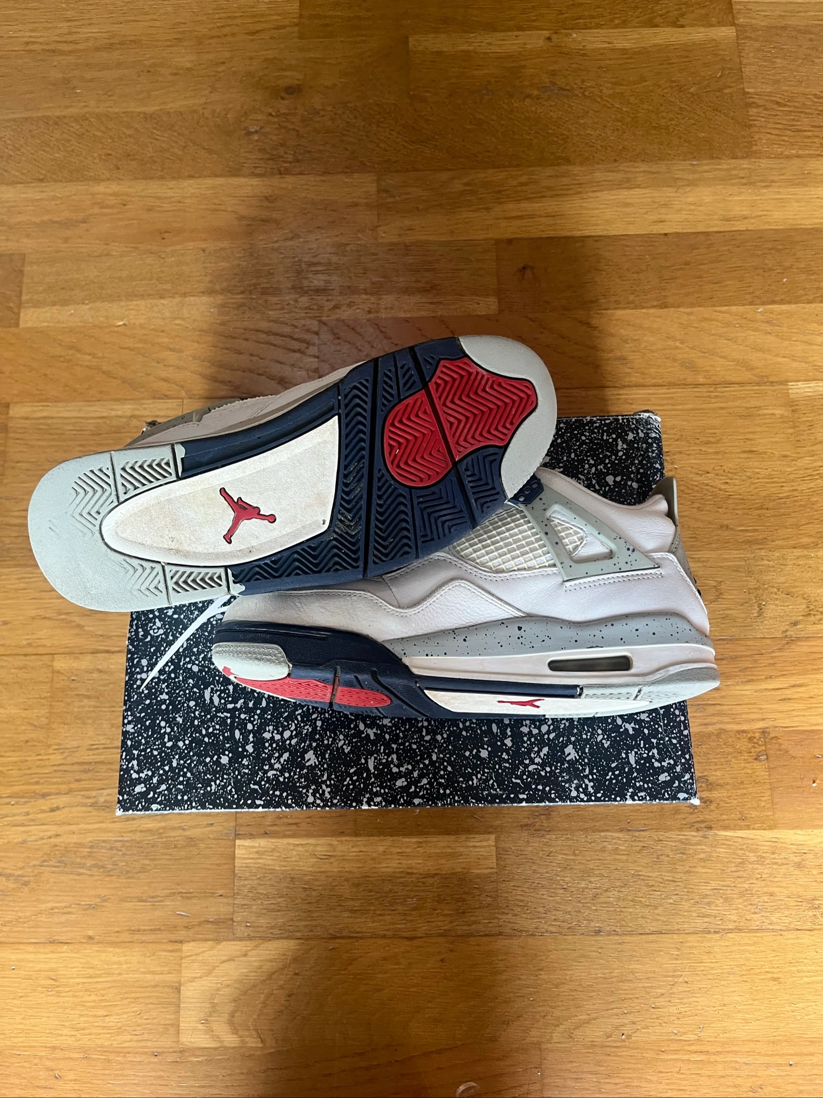 Air Jordan 4 Midnight Navy – photo 8